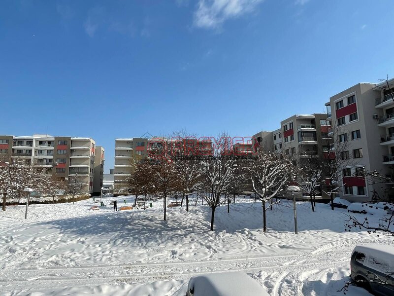 CARTIERUL SOLAR vanzare 2 camere cu loc de parcare