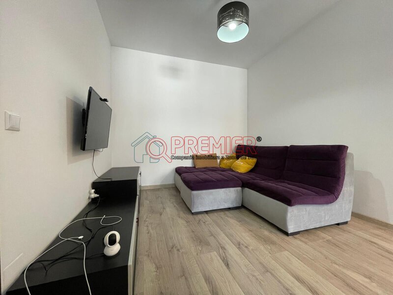 CARTIERUL SOLAR vanzare 2 camere cu loc de parcare